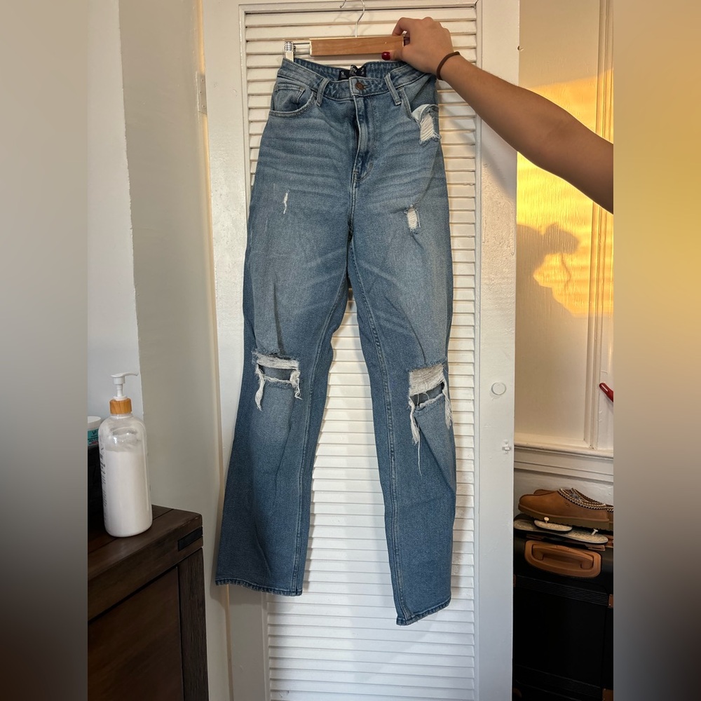 Hollister ripped jeans